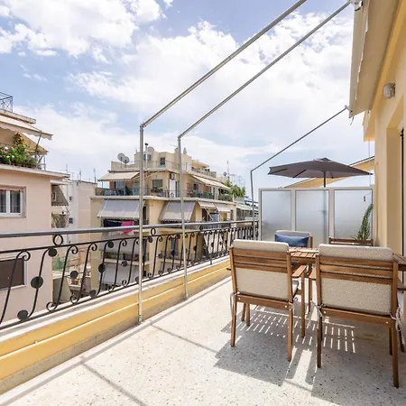 Athan's Penthouse Near Acropolis